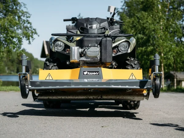 RAMMY 120 első fűnyíró egység Briggs & Stratton 13,5 HP motorral