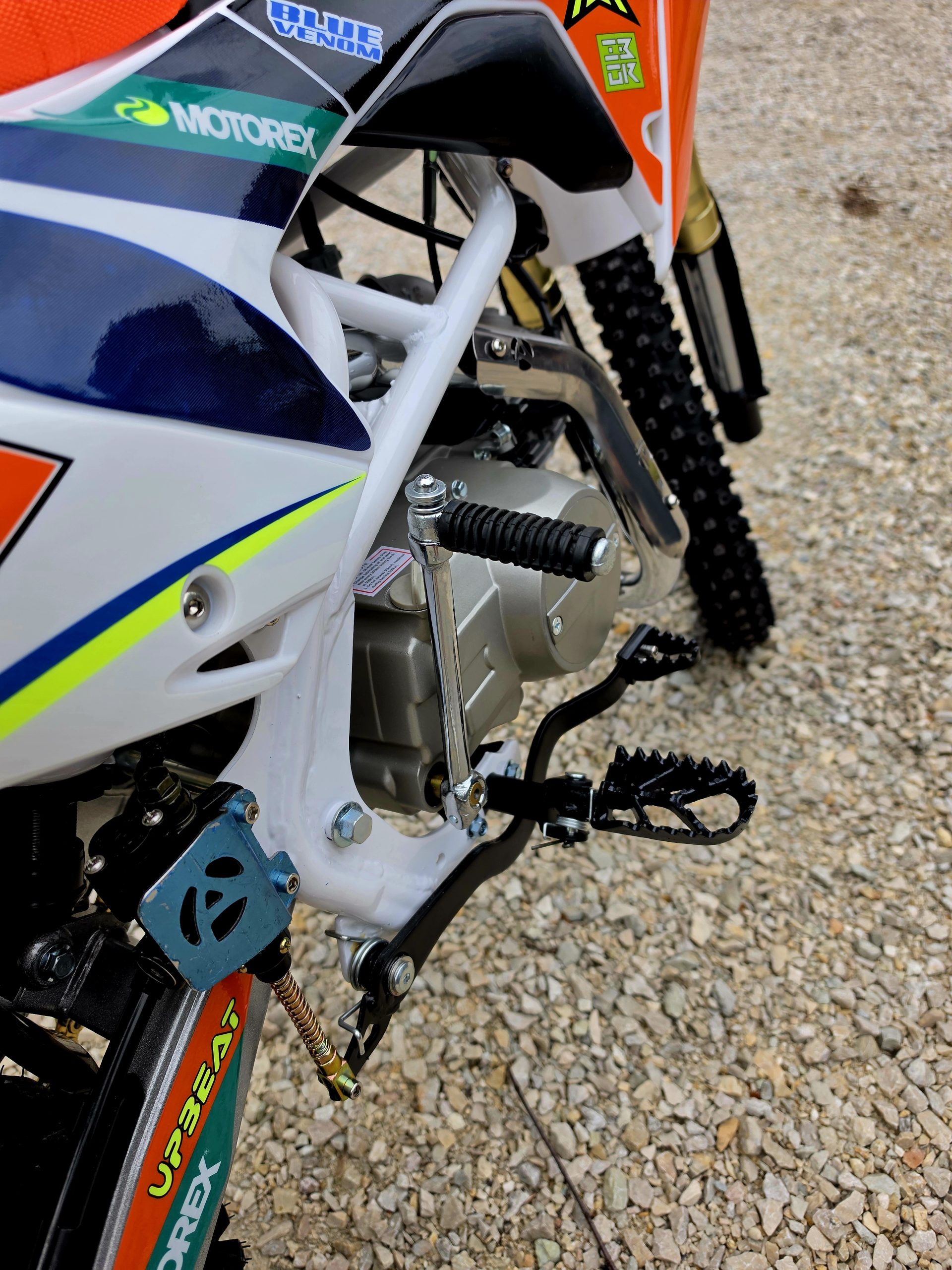 UPBEAT 125ccm dirt bike (narancs-kék) - Image 6