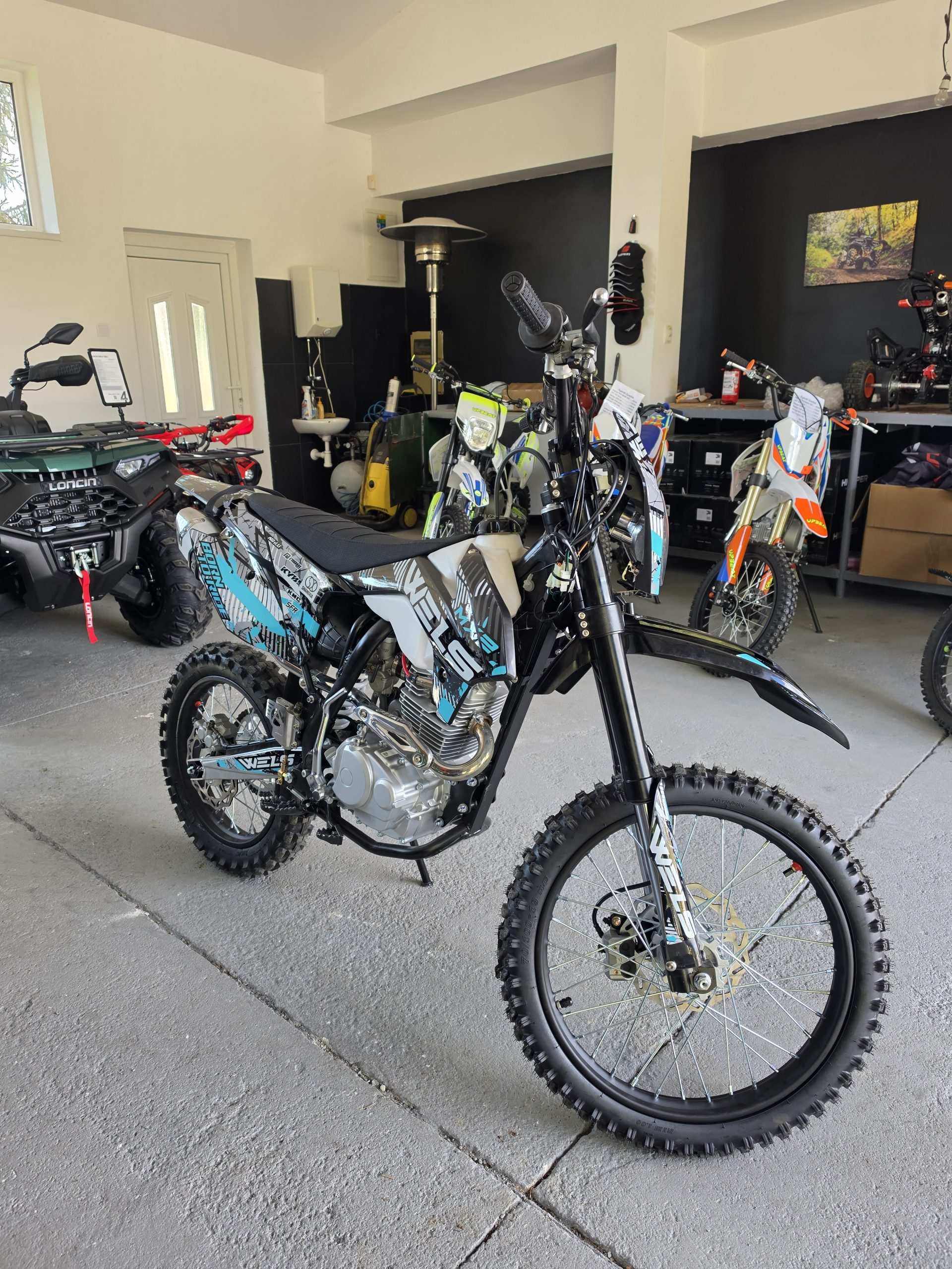 UPBEAT 150ccm dirt bike (modrý - s elektrickým štartérom) – Obrázok 5